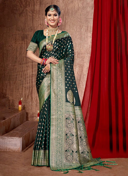 Luxurious Banarasi Silk Saree: Timeless Opulence SR 2-0412 - D2i World