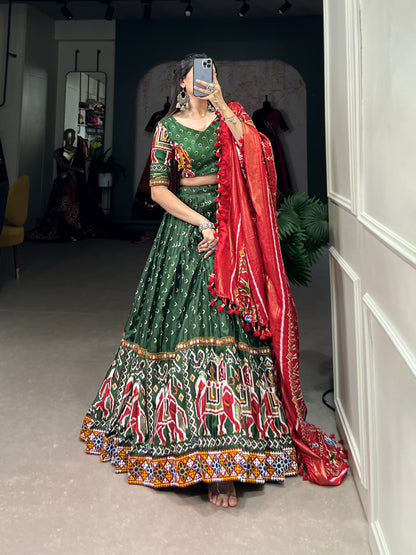 Patola Print Dola Silk Lehenga Choli S1/LN/1/240609